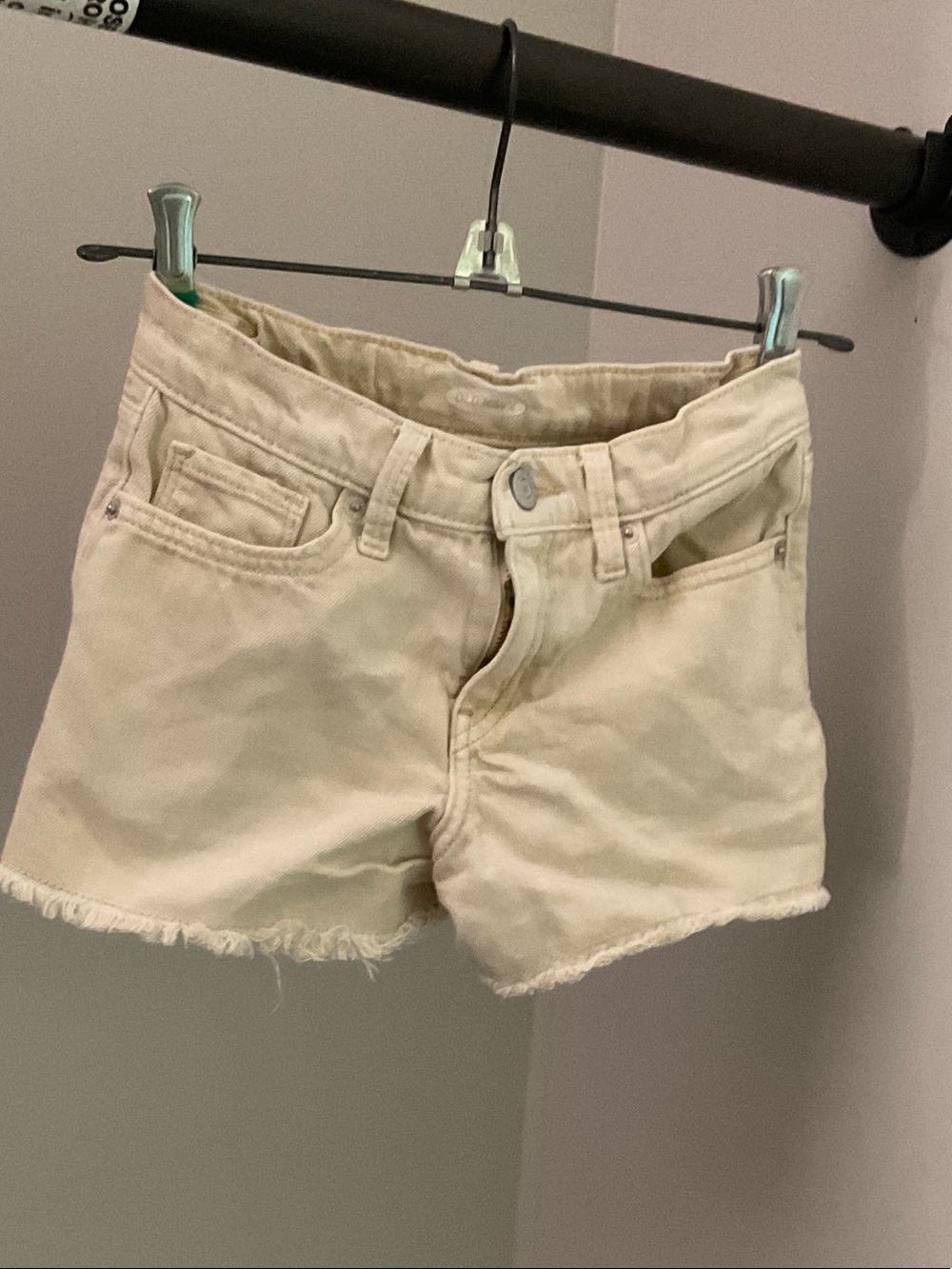 Old Navy Cream Frayed Hem Denim Shorts
